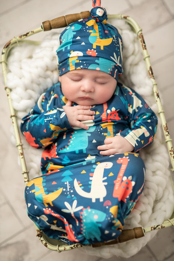 dino-baby-gown-and-hat-adorable-sweetness-sophias-styleBaby Sets-1