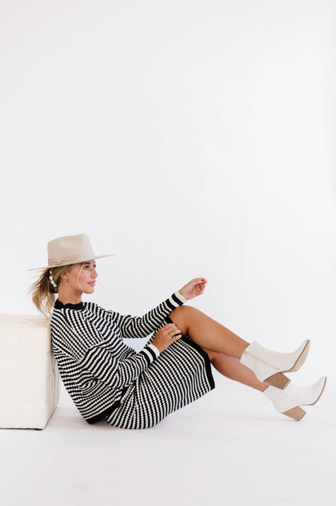 harper-sweater-skirt-set-1-fehrnvi-sophias-style-8