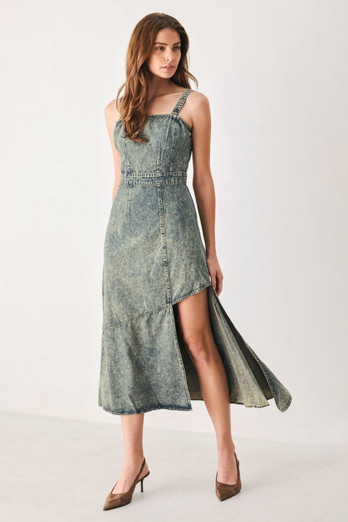 exotic-breeze-denim-midi-dress-1-flying-tomato-sophias-style-3