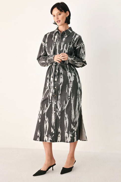 weekend-wanderer-grey-denim-shirt-dress-flying-tomato-sophias-style-5