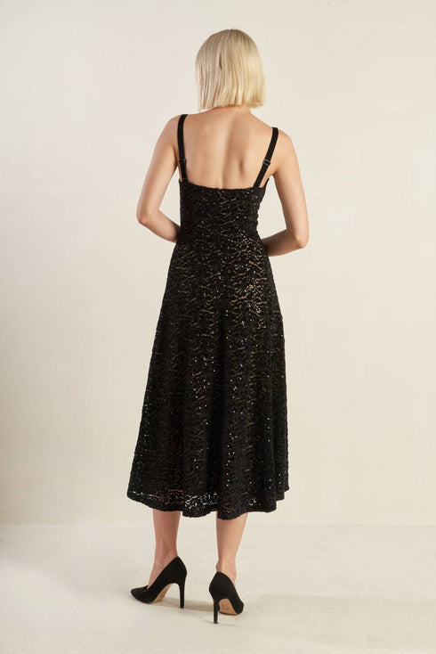 staple-moment-woven-lace-midi-dress Flying Tomato-Sophia's Style-2