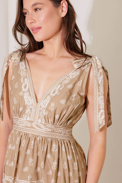 cuddly-attitude-taupe-woven-maxi-dress-flying-tomato-Sophia's Style-2