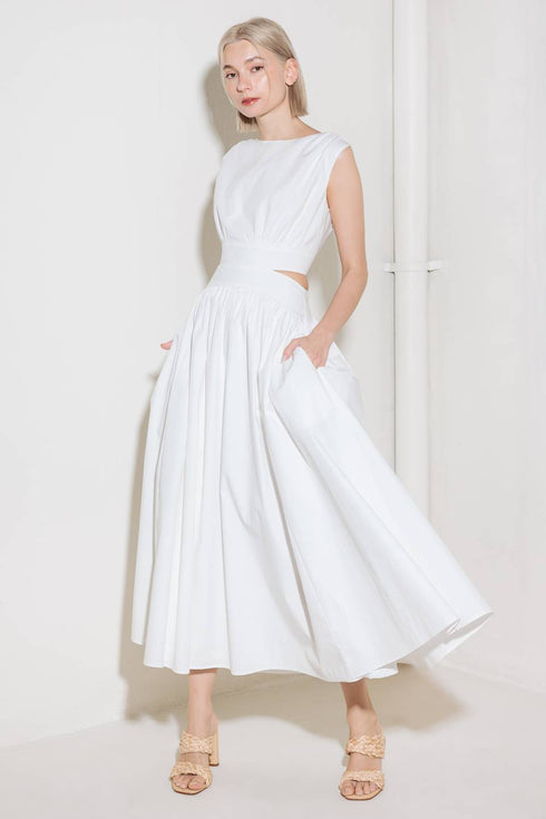 chasing-peace-in-white-woven-midi-dress Flying Tomato-Sophia's Style-4