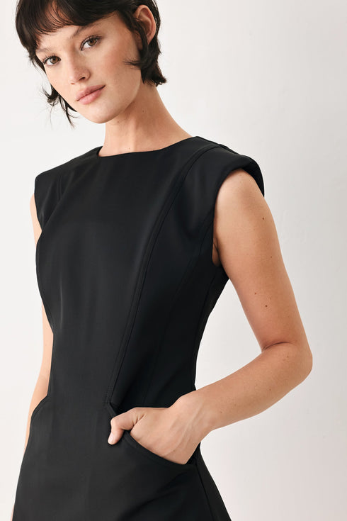 the-modern-icon-woven-shift-dress-sophias-style-13