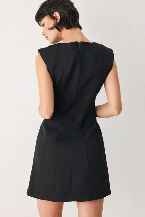 the-modern-icon-woven-shift-dress-sophias-style-15