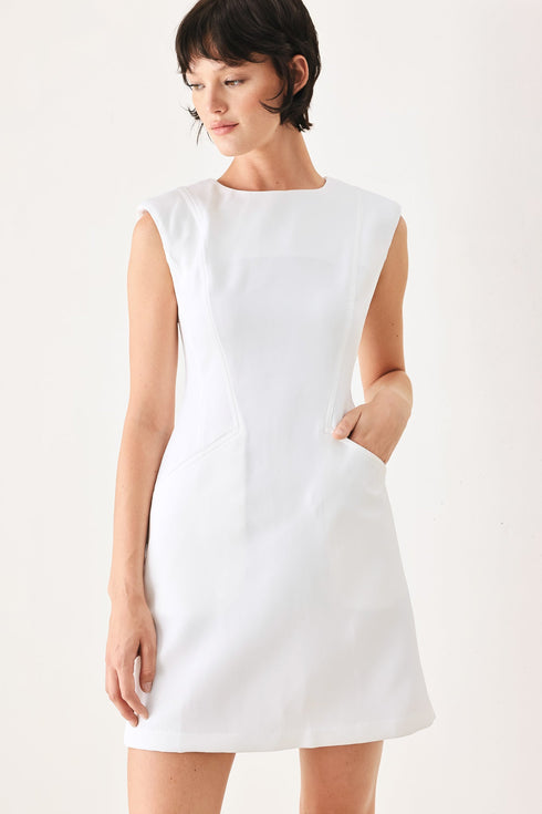 the-modern-icon-woven-shift-dress-sophias-style-20