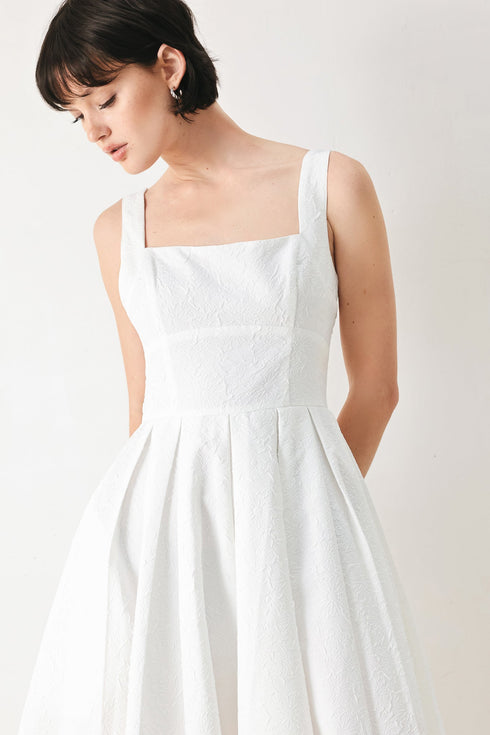 echo-in-white-woven-midi-dress-sophias-style-2