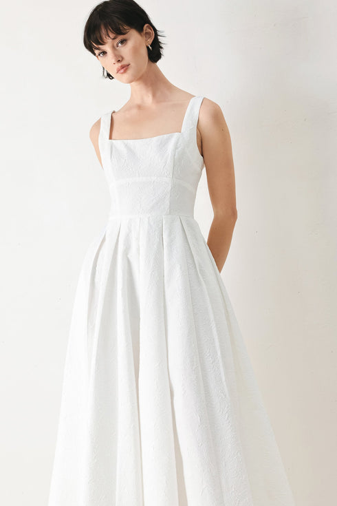 echo-in-white-woven-midi-dress-sophias-style-4