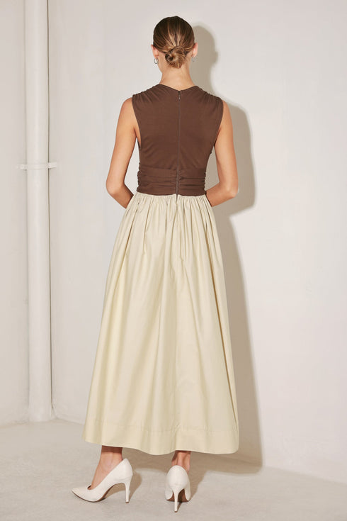 angel-veil-white-midi-dress-sophias-style-9