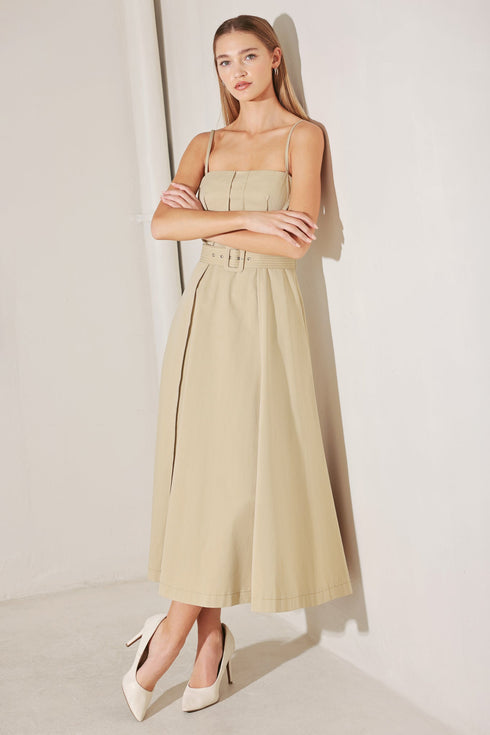 understated-icon-woven-midi-dress-sophias-style-4