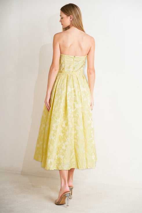 buttercup-bloom-woven-midi-dress-sophias-style-2