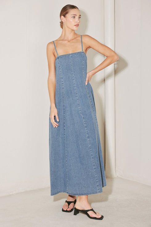 indigo-weekend-theory-denim-midi-dress-sophias-style-5