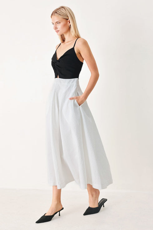 modern-contrast-midi-dress-sophias-style-3