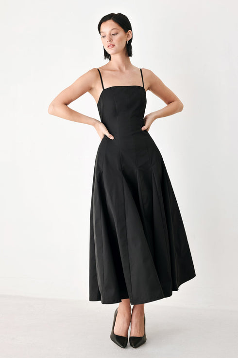 timeless-romance-midi-dress-flying-tomato-sophias-style-5