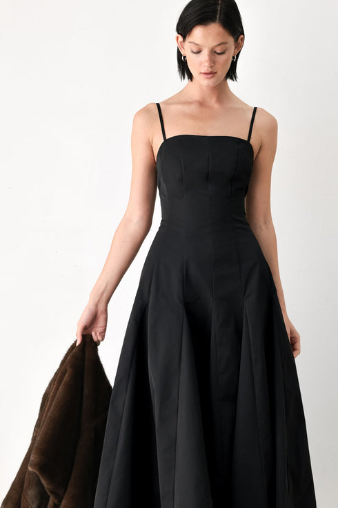 timeless-romance-midi-dress-flying-tomato-sophias-style-4