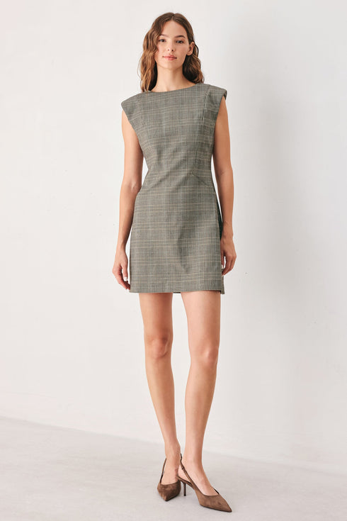academy-chic-woven-plaid-mini-dress-flying-tomato-sophias-style-2