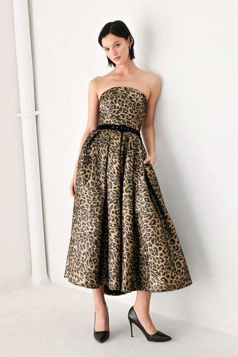 wildly-golden-leopard-strapless-midi-dress-flying-tomato-sophias-style-5