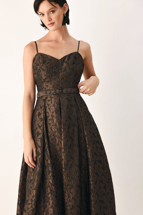golden-hour-romance-jacquard-midi-dress-flying-tomato-sophias-style-4