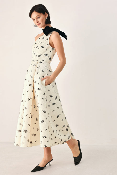 perfectly-poised-one-shoulder-bow-midi-dress-flying-tomato-sophias-style-3