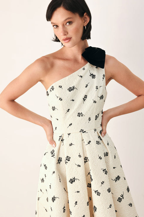 perfectly-poised-one-shoulder-bow-midi-dress-flying-tomato-sophias-style-4