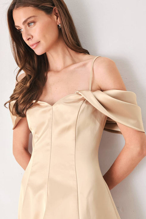 champagne-romance-champagne-pink-off-shoulder-midi-dress-flying-tomato-sophias-style-6