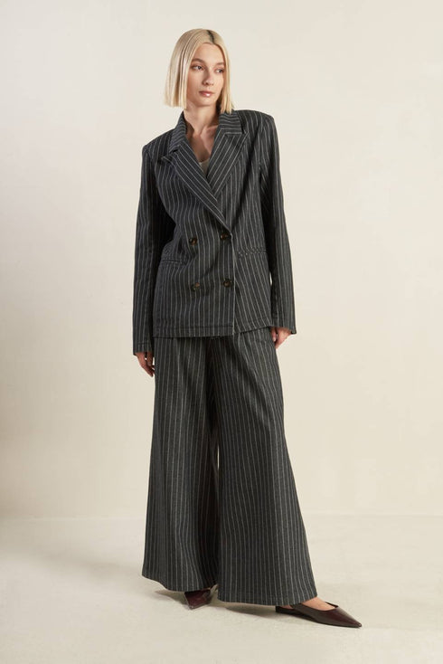 daily-affection-denim-jacket Flying Tomato-Sophia's Style-5