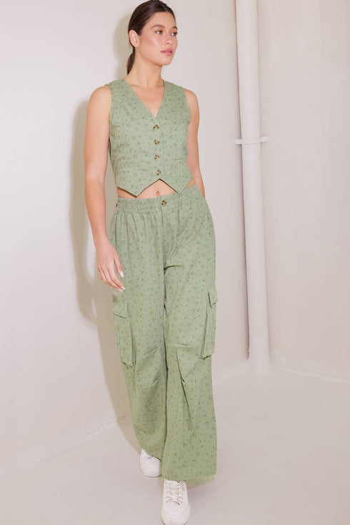 drifting-currents-olive-woven-vest Flying Tomato-Sophia's Style-4