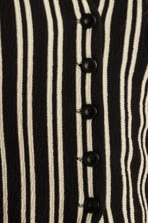 in-the-quiet-shade-woven-vest Flying Tomato-Sophia's Style-15