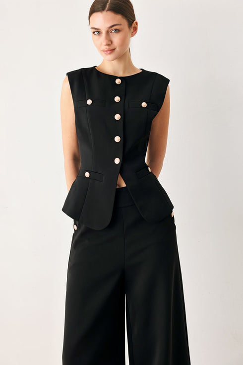 modern-edge-woven-vest-flying-tomato-sophias-style-3