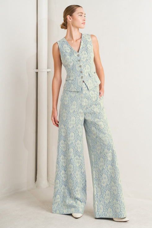 easy-elegance-woven-lace-vest-flying-tomato-Sophia's Style-4
