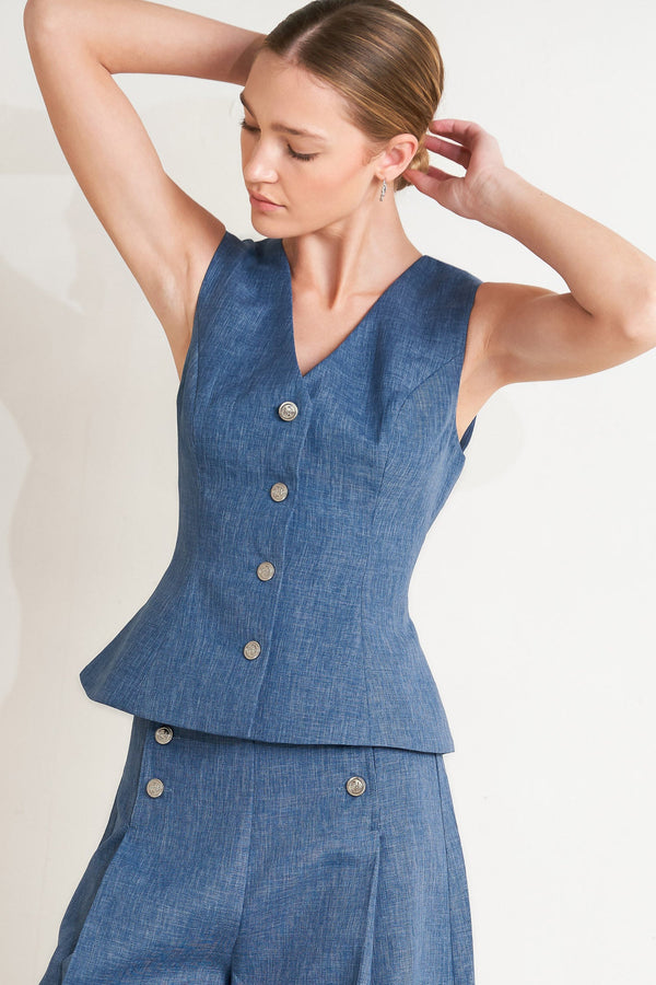 power-move-woven-vest-sophias-styleTOPS-1