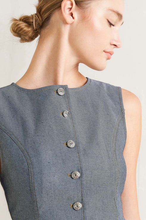 confidently-cool-tailored-woven-vest-flying-tomato-Sophia's Style-4