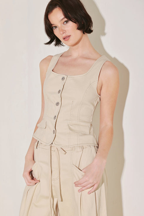 daylight-groove-woven-vest-sophias-style-5