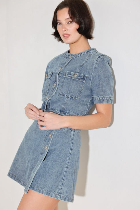 street-muse-denim-jacket-sophias-style-3