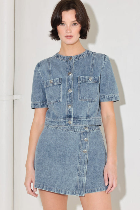 street-muse-denim-jacket-sophias-style-6