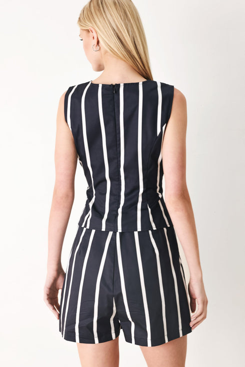 dark-rhythm-stripe-woven-top-sophias-style-6