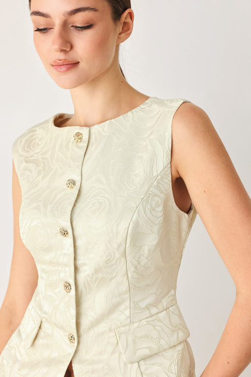 marzipan-floral-woven-jacquard-vest-sophias-style-2