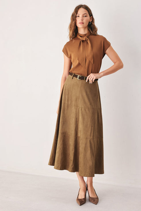 sandstone-silhouette-faux-suede-midi-skirt-sophias-style-4