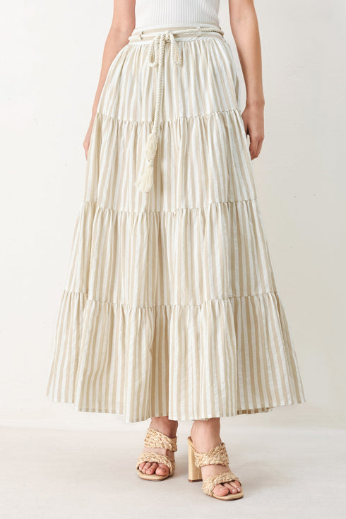 hamptons-weekend-woven-maxi-skirt-flying-tomato-sophias-style-6