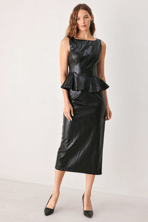 port-wine-high-rise-faux-leather-skirt-sophias-style-3