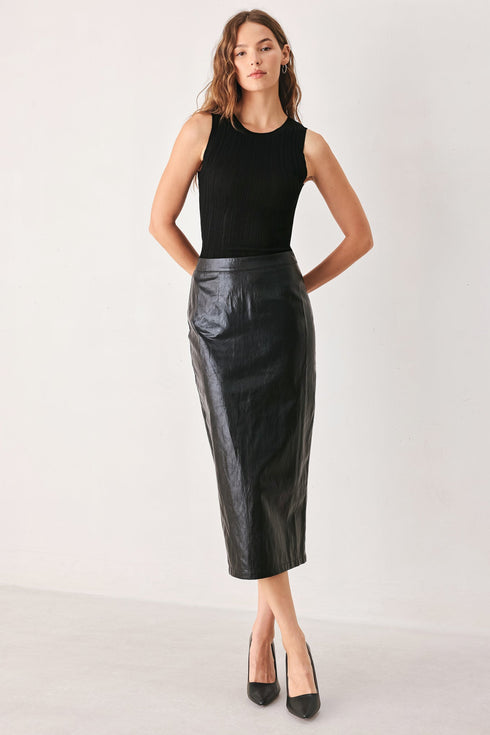 port-wine-high-rise-faux-leather-skirt-sophias-style-5