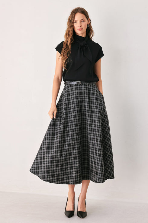 monochrome-check-full-sweep-midi-skirt-sophias-style-4
