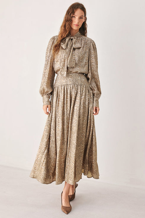 serpentine-taupe-snakeskin-woven-midi-skirt-sophias-style-4