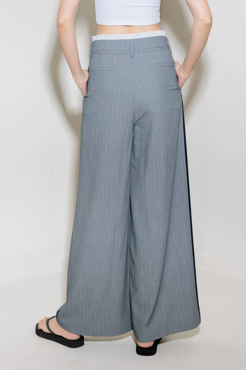 smile-bright-in-grey-woven-pants Flying Tomato-Sophia's Style-7