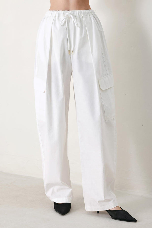 crisp-essential-woven-ballon-pants-flying-tomato-sophias-stylePANTS-1