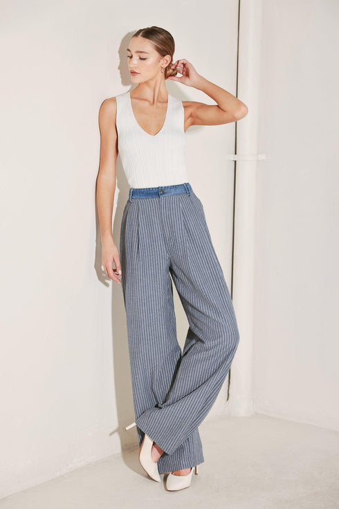 marina-pinstripe-woven-seersucker-pants-flying-tomato-sophias-styleSHORTS-1
