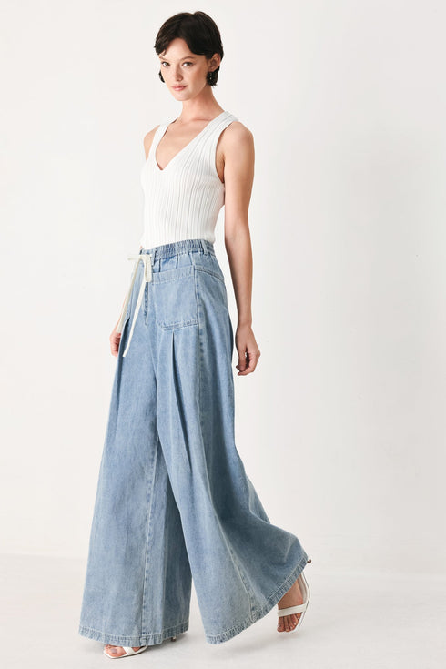 cloud-wash-palazzo-denim-pants-flying-tomato-sophias-style-6