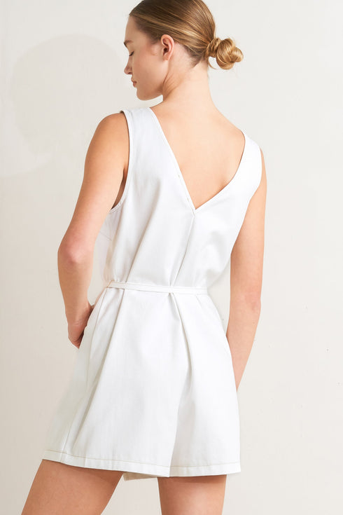 effortless-attraction-woven-romper-flying-tomato-Sophia's Style-2