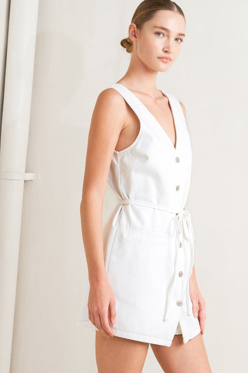effortless-attraction-woven-romper-flying-tomato-Sophia's Style-4