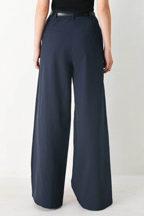 power-play-woven-pants-flying-tomato-sophias-style-6